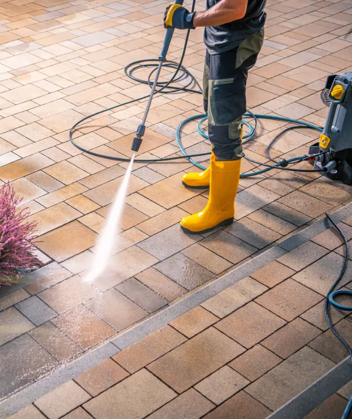 Reiniging opritten en terrassen